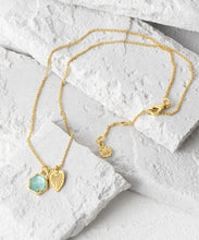 画像をギャラリービューアに読み込む, ATHENA 'THEA'パームリーフチャーム付ヘキサゴンペンダントネックレス:アマゾナイト×クリスタル