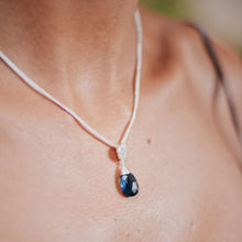 画像をギャラリービューアに読み込む, ATHENA 'Kate' ドロップネックレス :シルバー× アイオライト