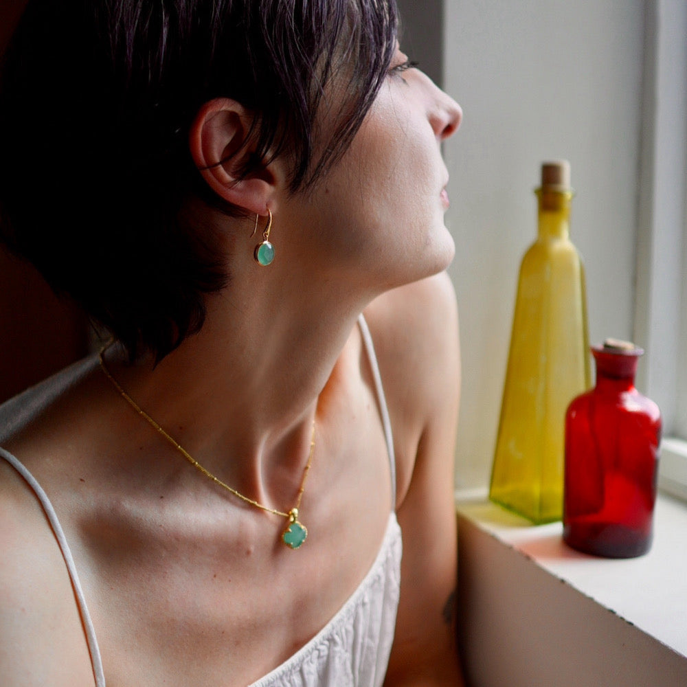 Tyche ジェムストーンネックレス : アクアカルセドニー