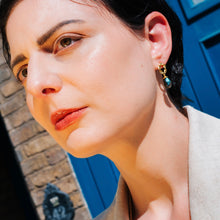 画像をギャラリービューアに読み込む, ATHENA ‘Moirai’ツイステッドループドロップピアス : ローズクオーツ