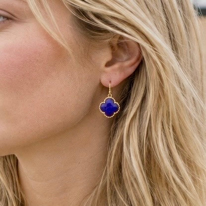 Tyche ジェムストーンピアス：ラピスラズリ