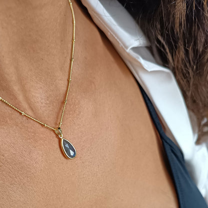 ATHENA 'Simi'ティアドロップジェムストーンネックレス : アクアカルセドニー
