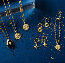 画像をギャラリービューアに読み込む, ASTRAL シグナススターコインチャームブレスレット : キュービックジルコニア