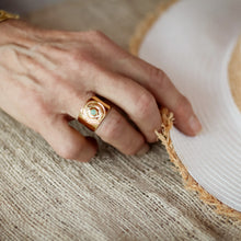 画像をギャラリービューアに読み込む, ATHENA &#39;KOTINOS&#39;オリーブリースリング : アマゾナイト